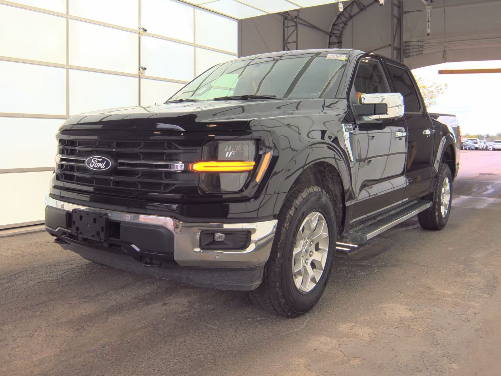 2025 Ford F-150 XLT AWD