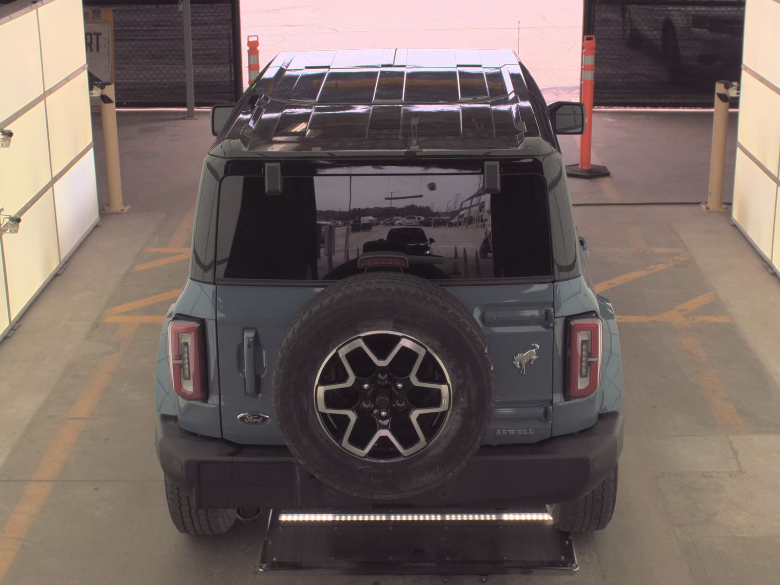 FORD BRONCO - 7