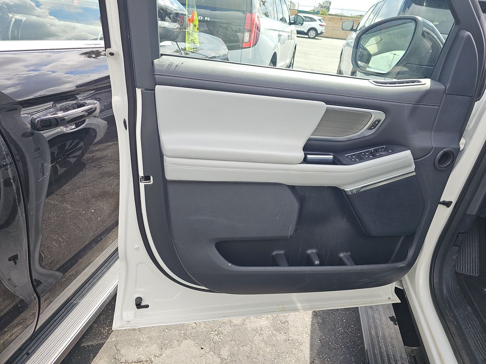 FORD EXPEDITION MAX - 10