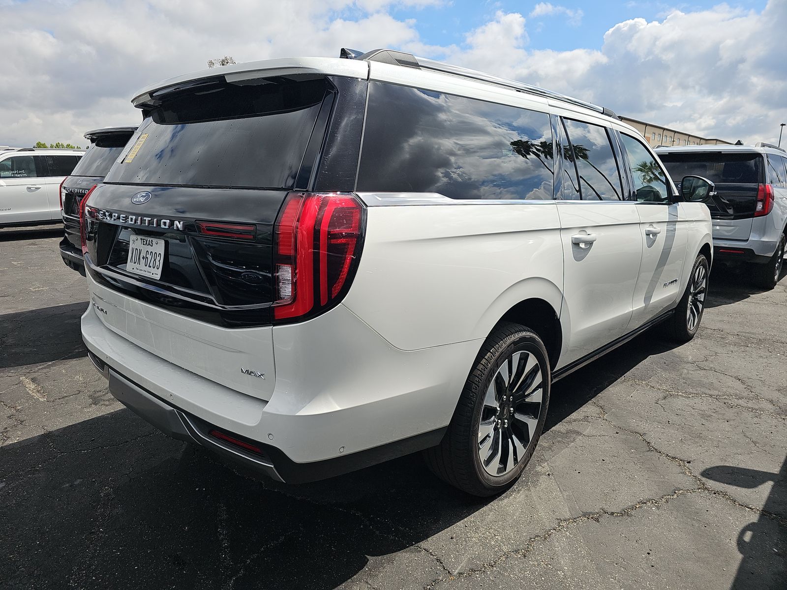 FORD EXPEDITION MAX - 5