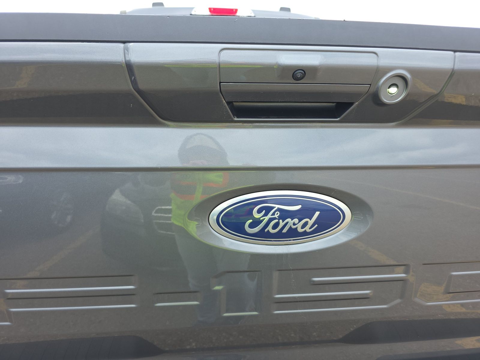 2023 Ford F-150 Lariat AWD
