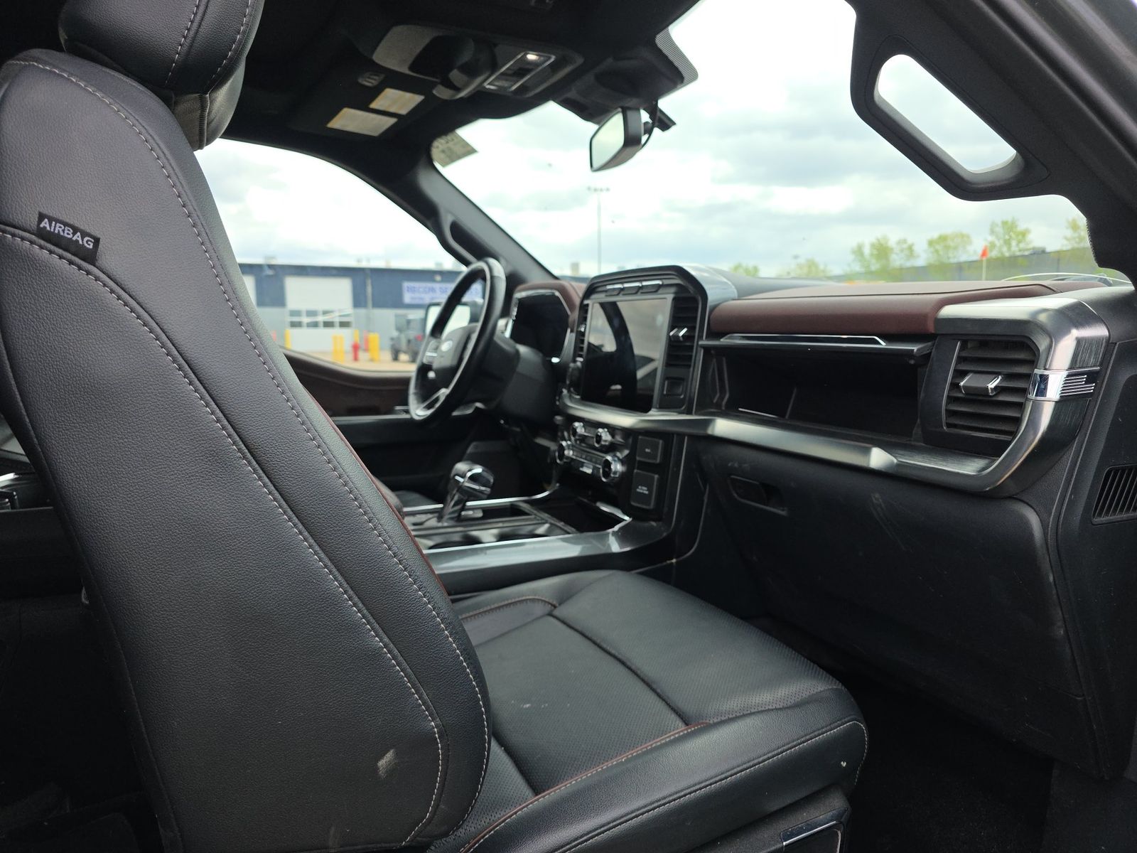 2023 Ford F-150 Lariat AWD
