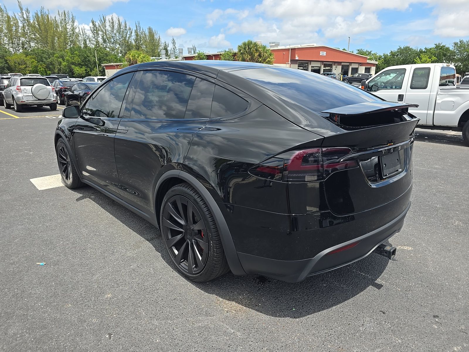 TESLA MODEL X - 7