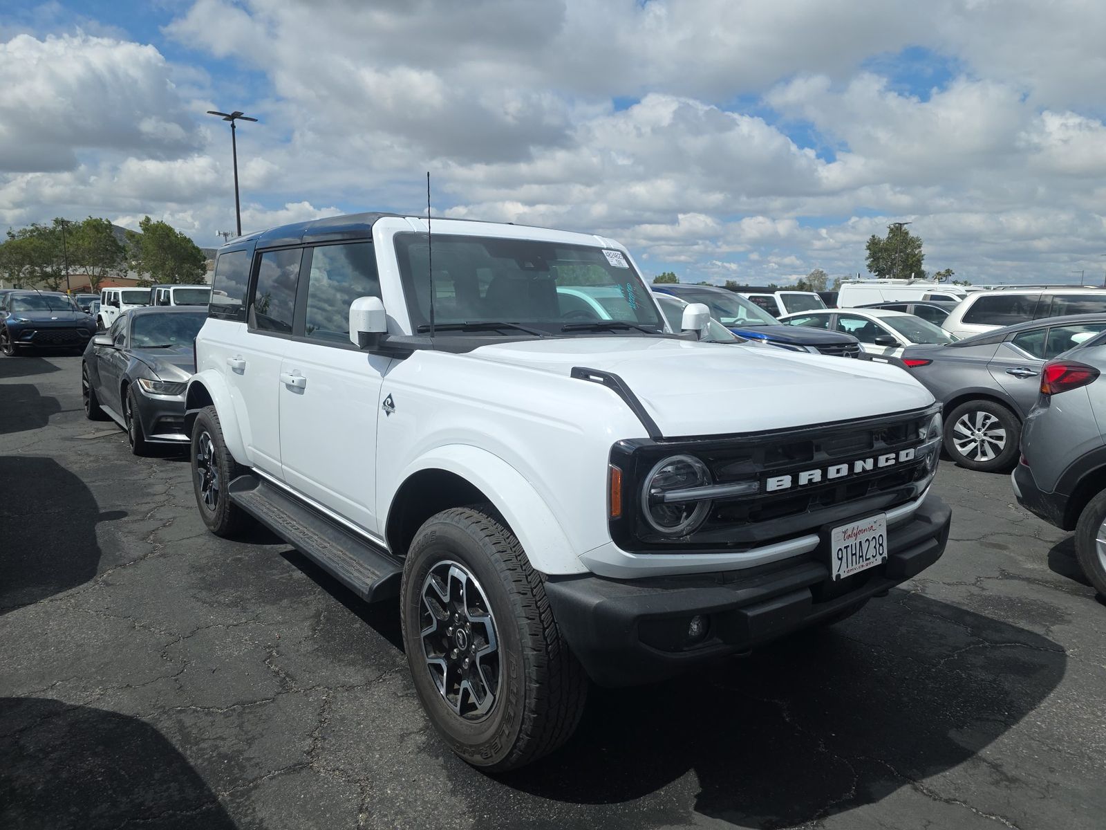 FORD BRONCO - 4