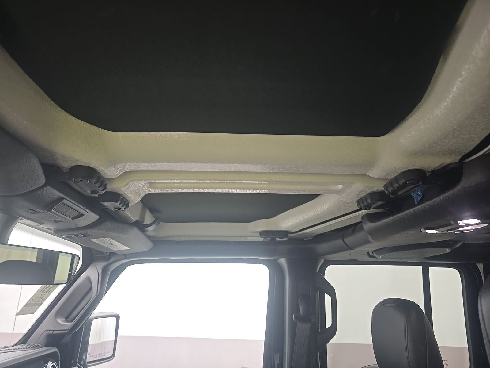 2023 Jeep Wrangler Sahara Altitude AWD