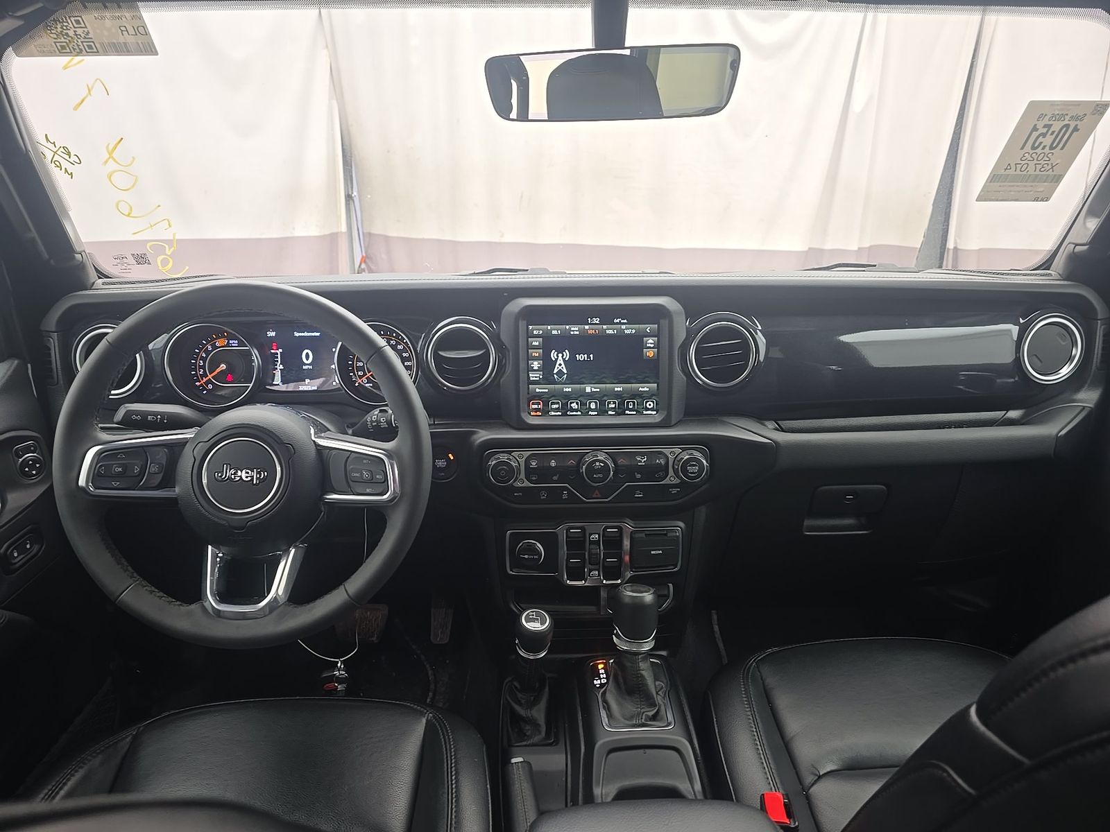 2023 Jeep Wrangler Sahara Altitude AWD