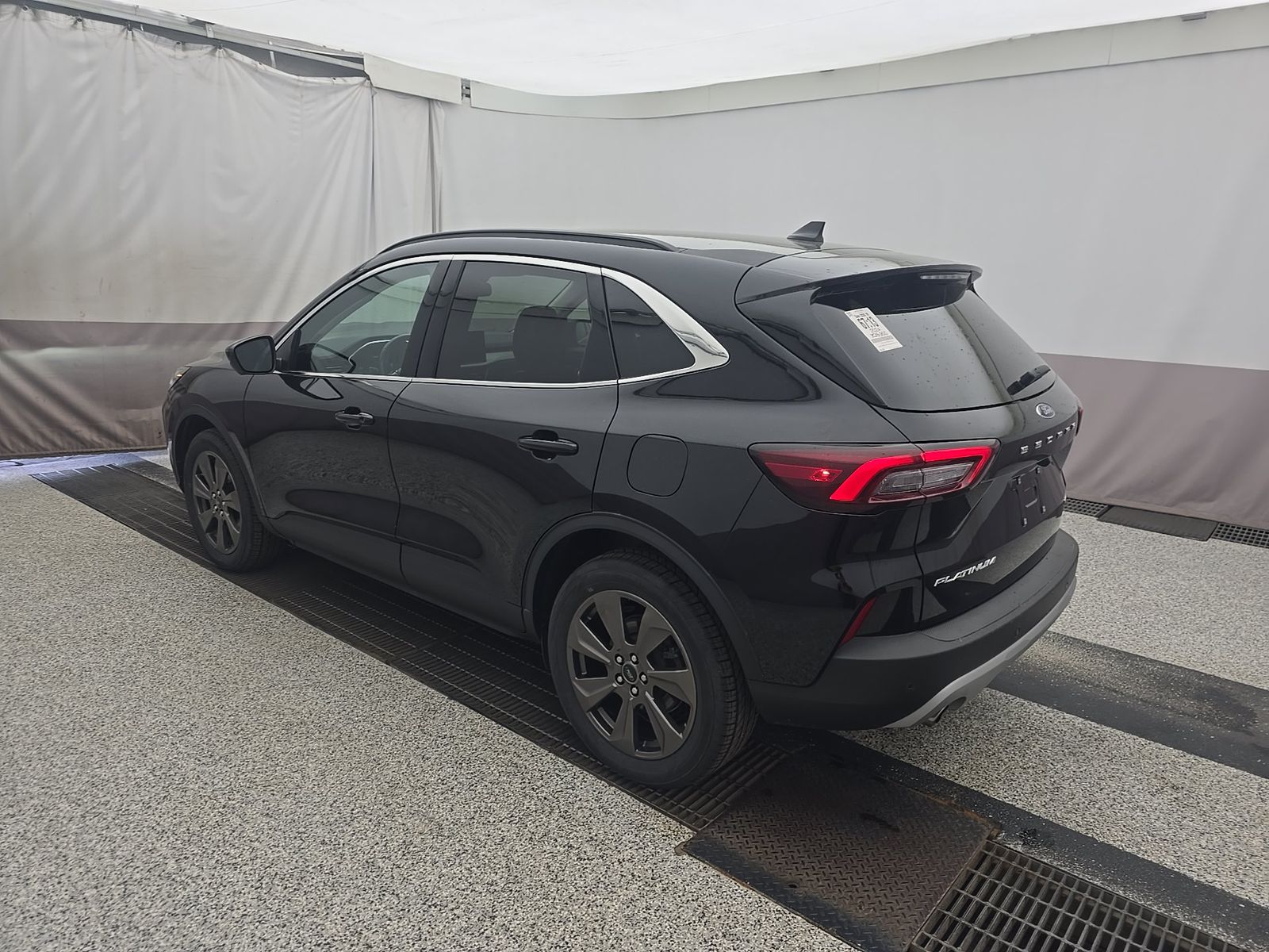 FORD ESCAPE - 7