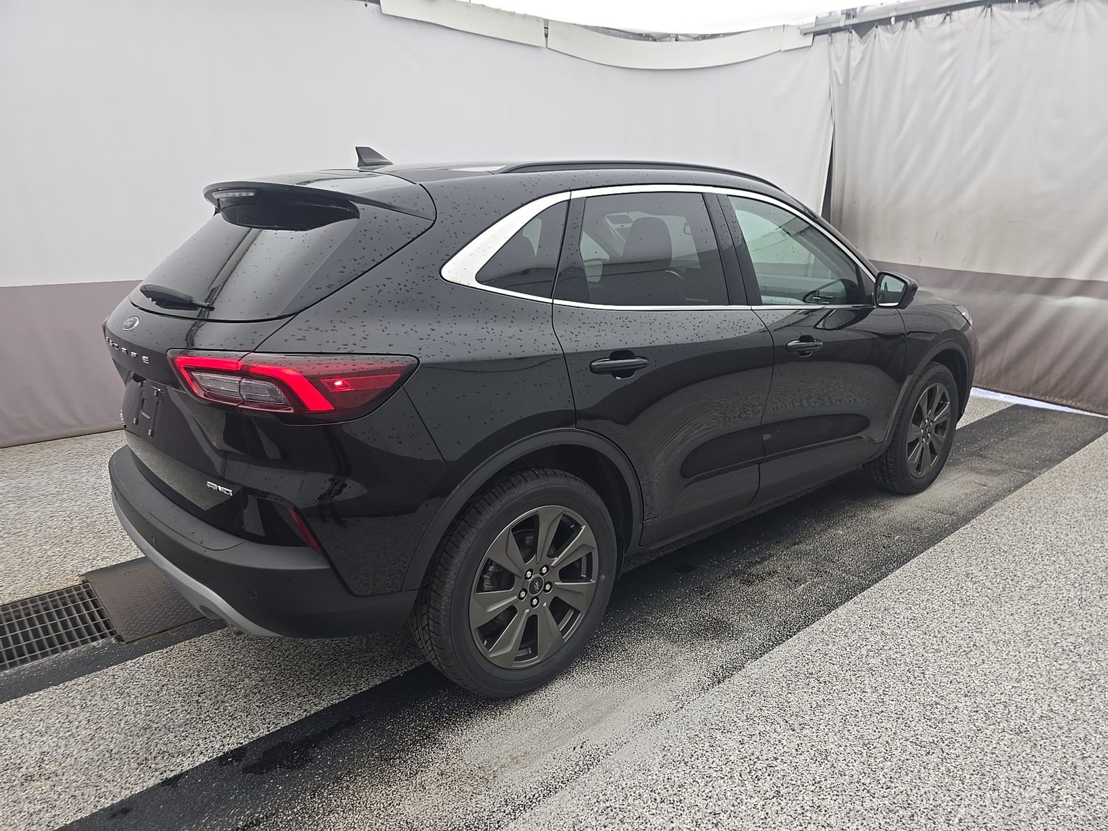 FORD ESCAPE - 5