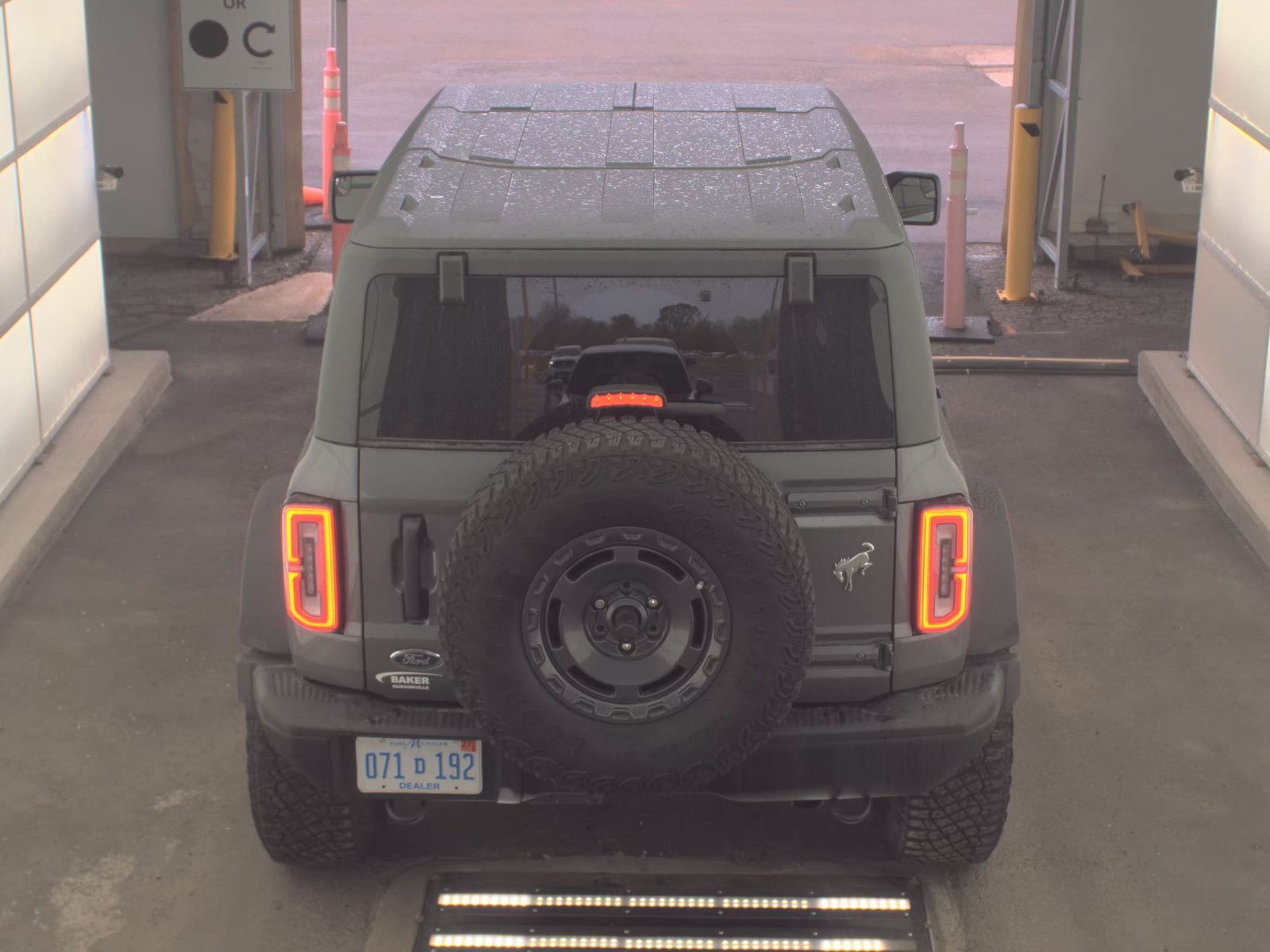 FORD BRONCO - 7