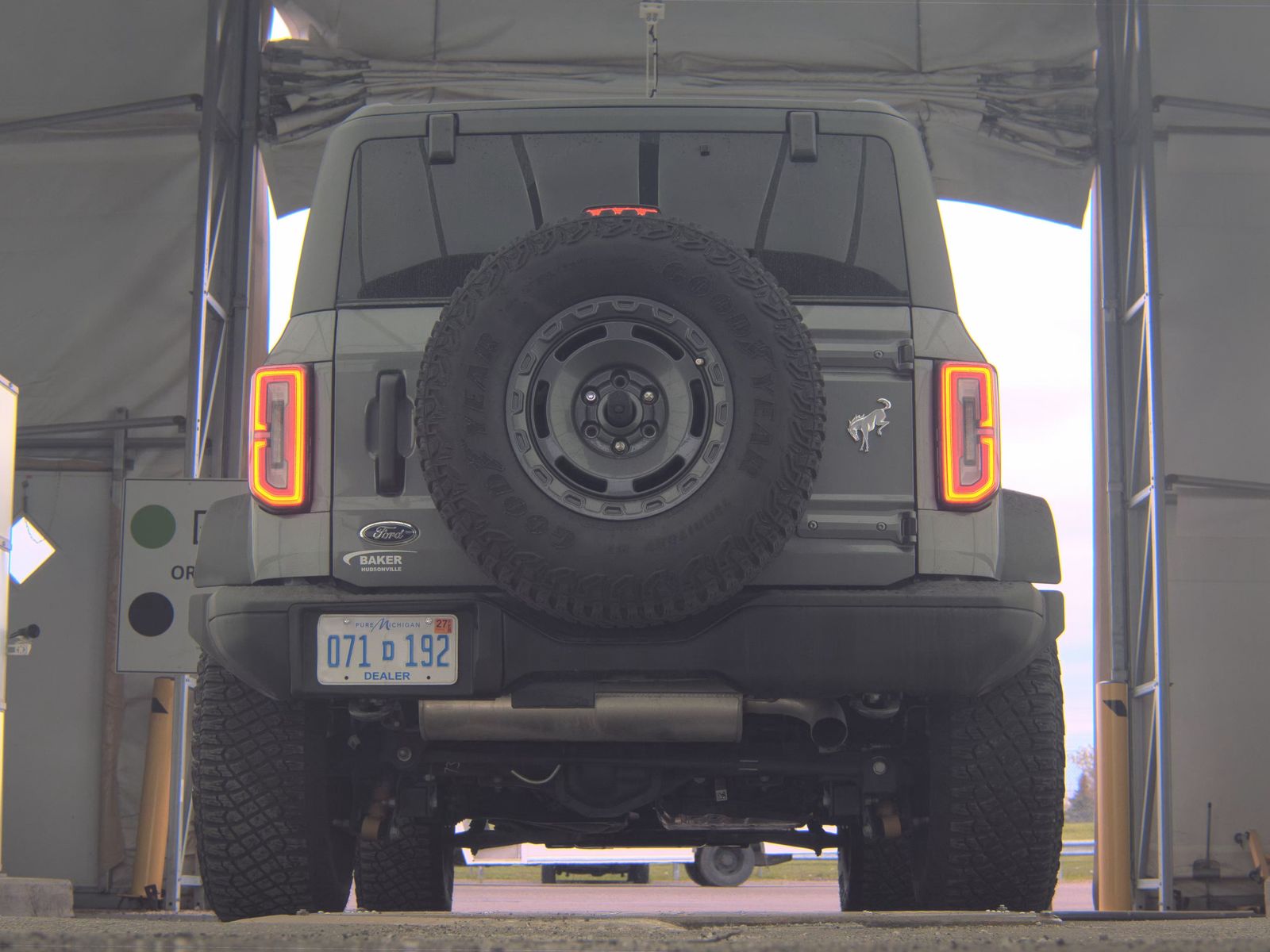FORD BRONCO - 8