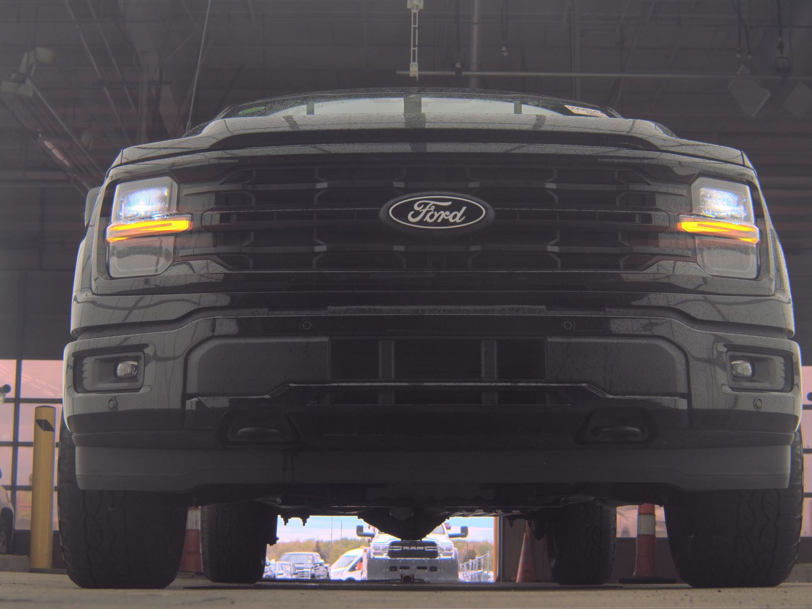 FORD F-150 - 4