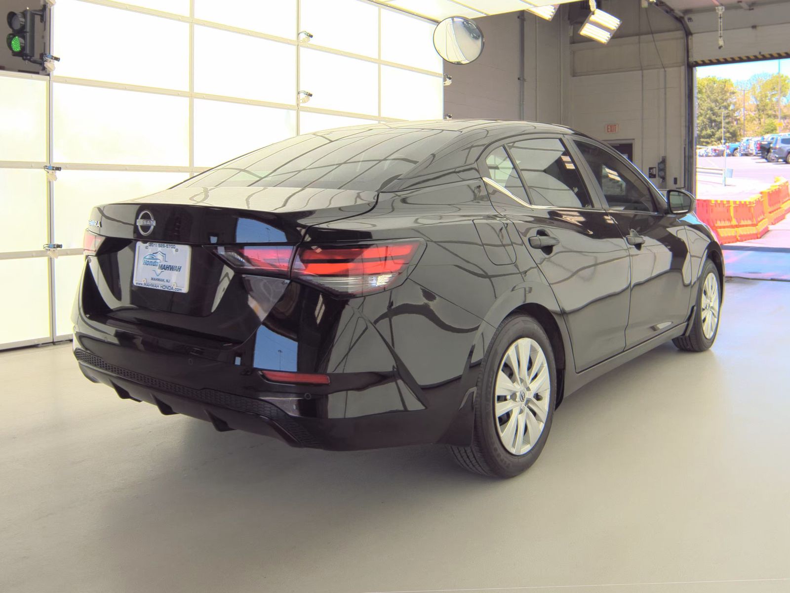 NISSAN SENTRA - 6