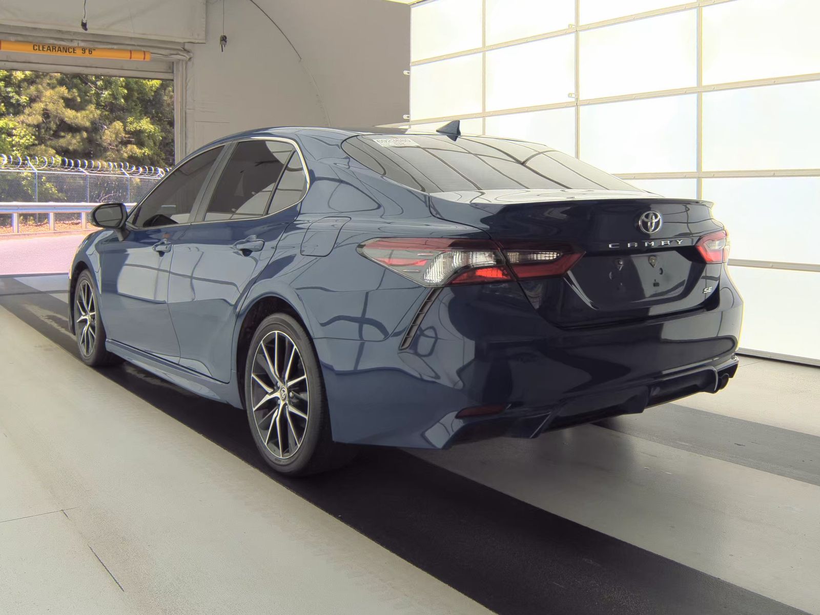 TOYOTA CAMRY - 9
