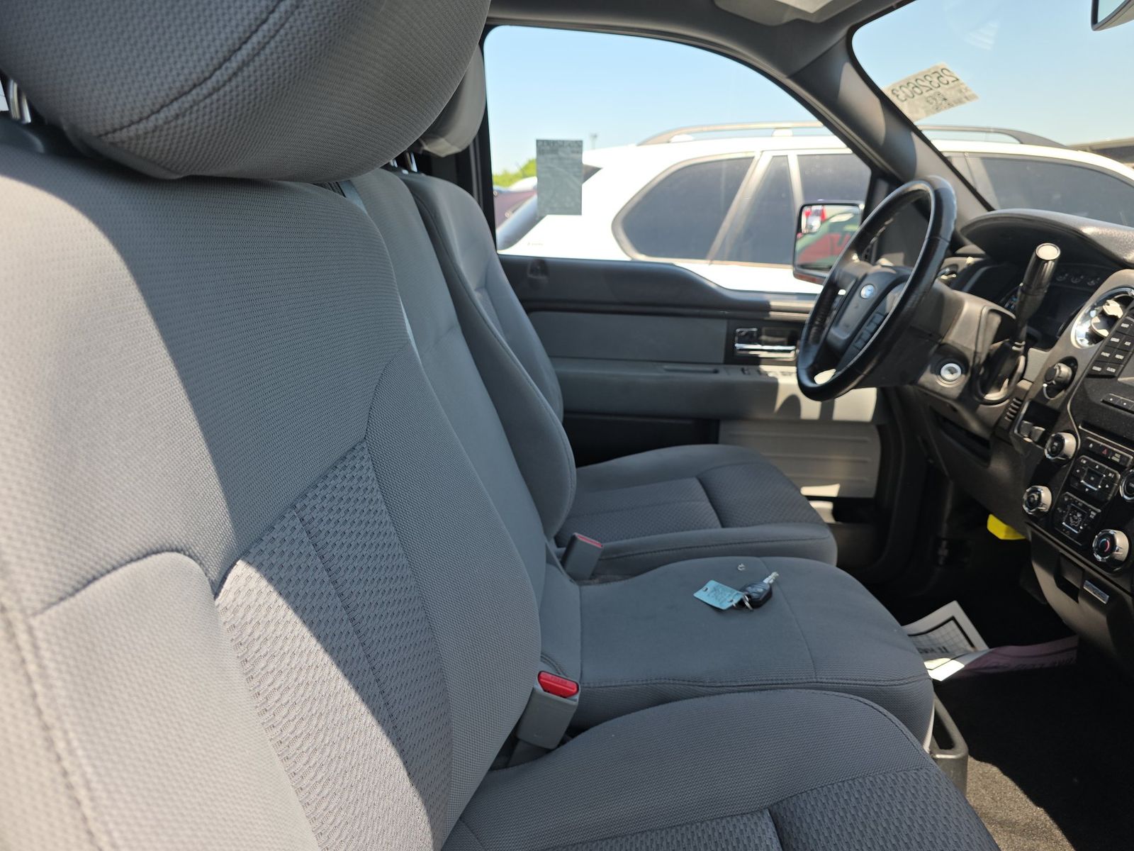 FORD F-150 - 9