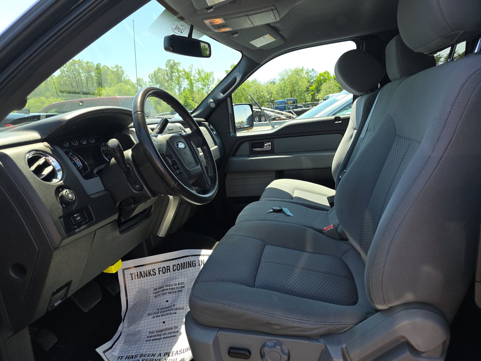 FORD F-150 - 8