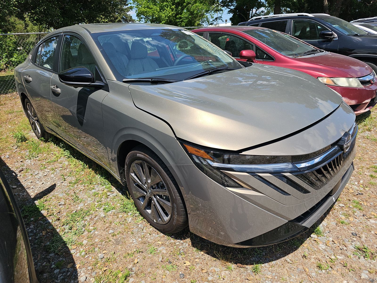 NISSAN SENTRA - 4