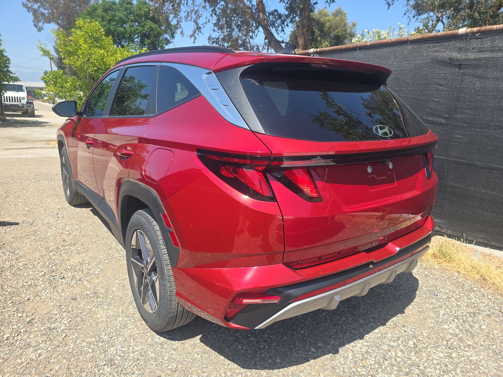 HYUNDAI TUCSON - 7