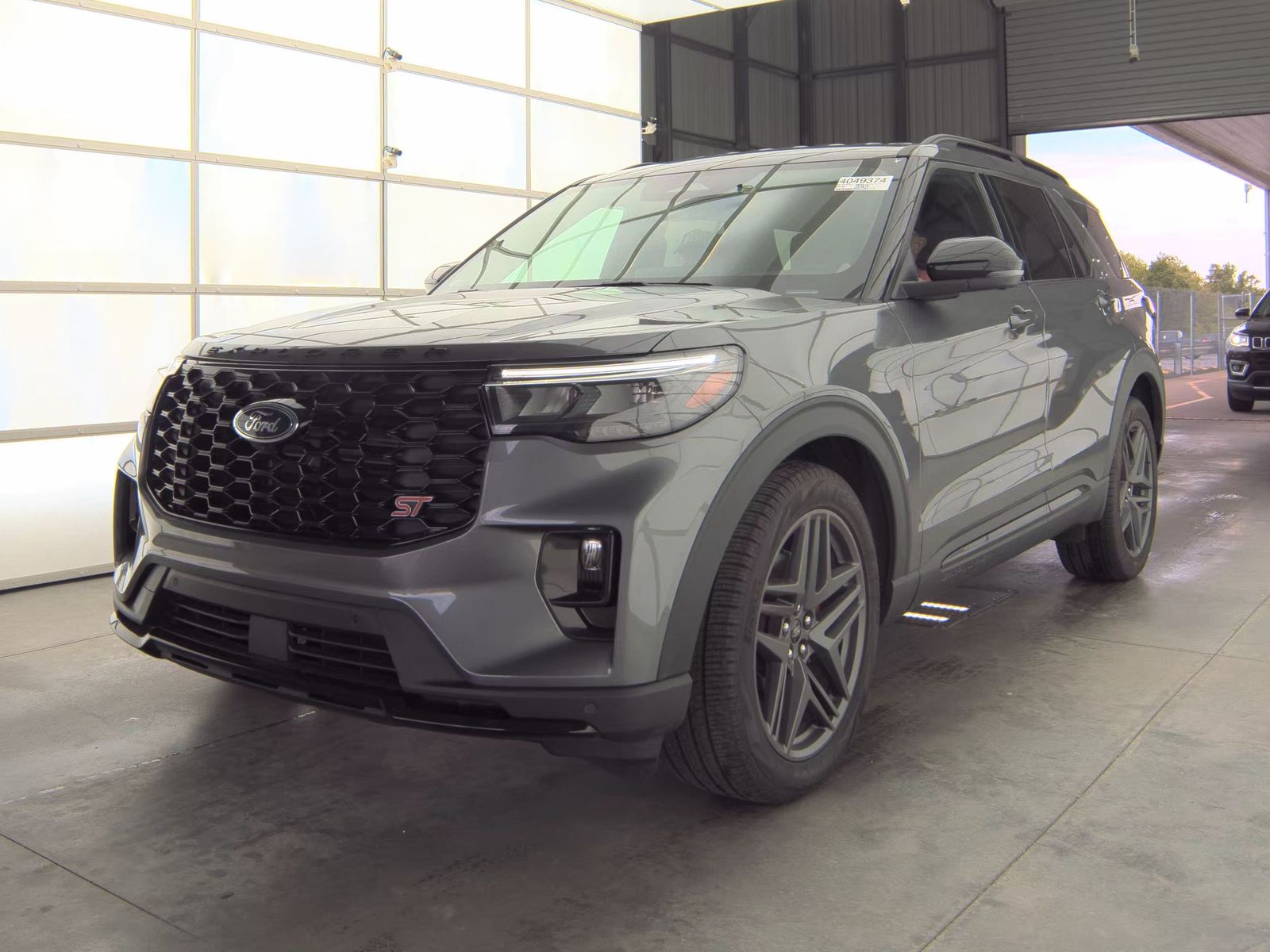 FORD EXPLORER - 1
