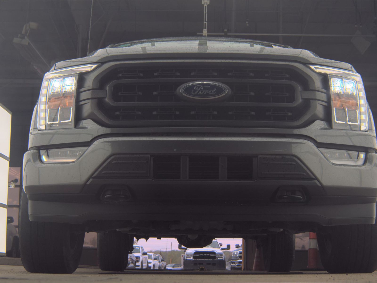 FORD F-150 - 4