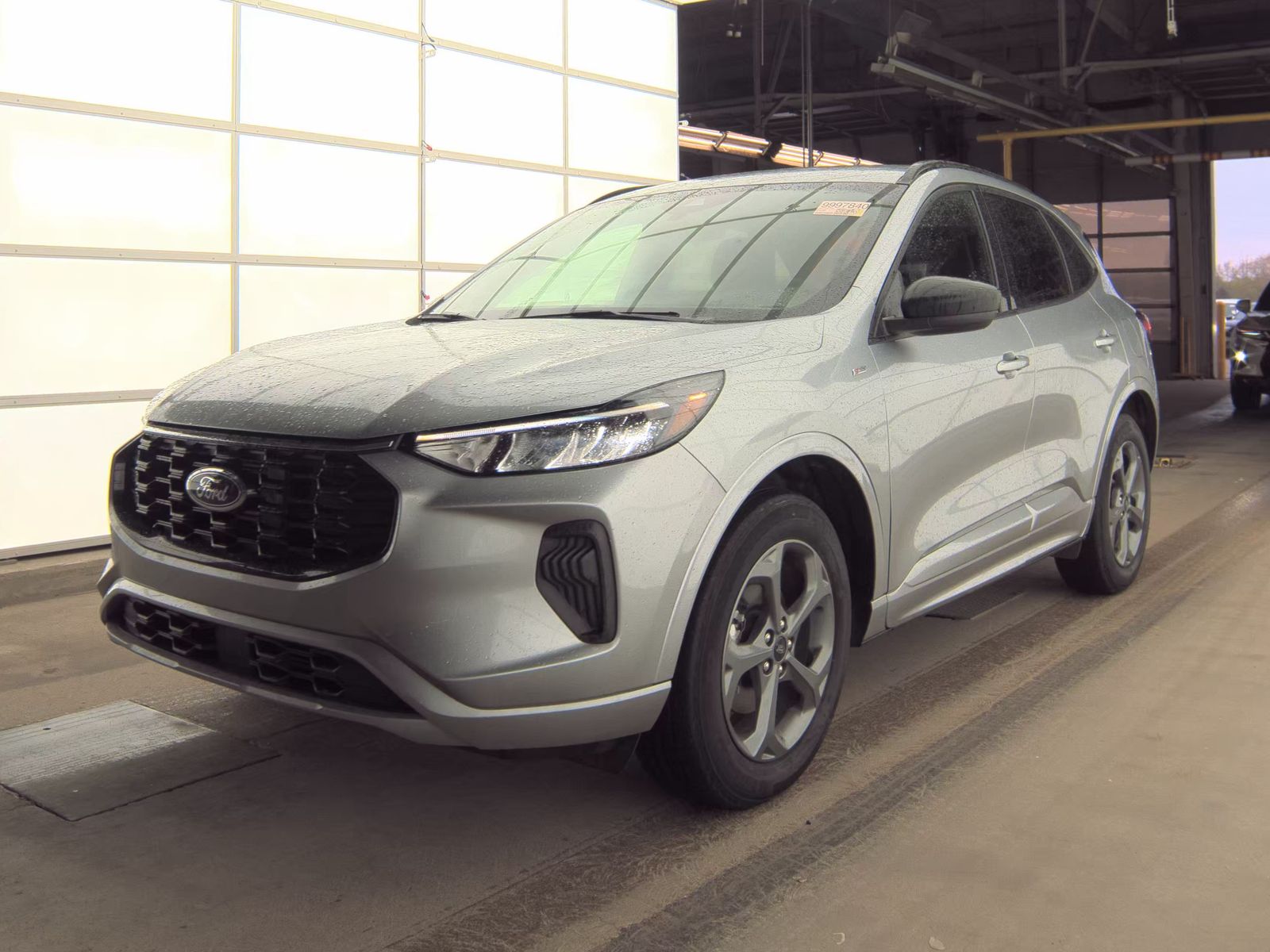 FORD ESCAPE - 1