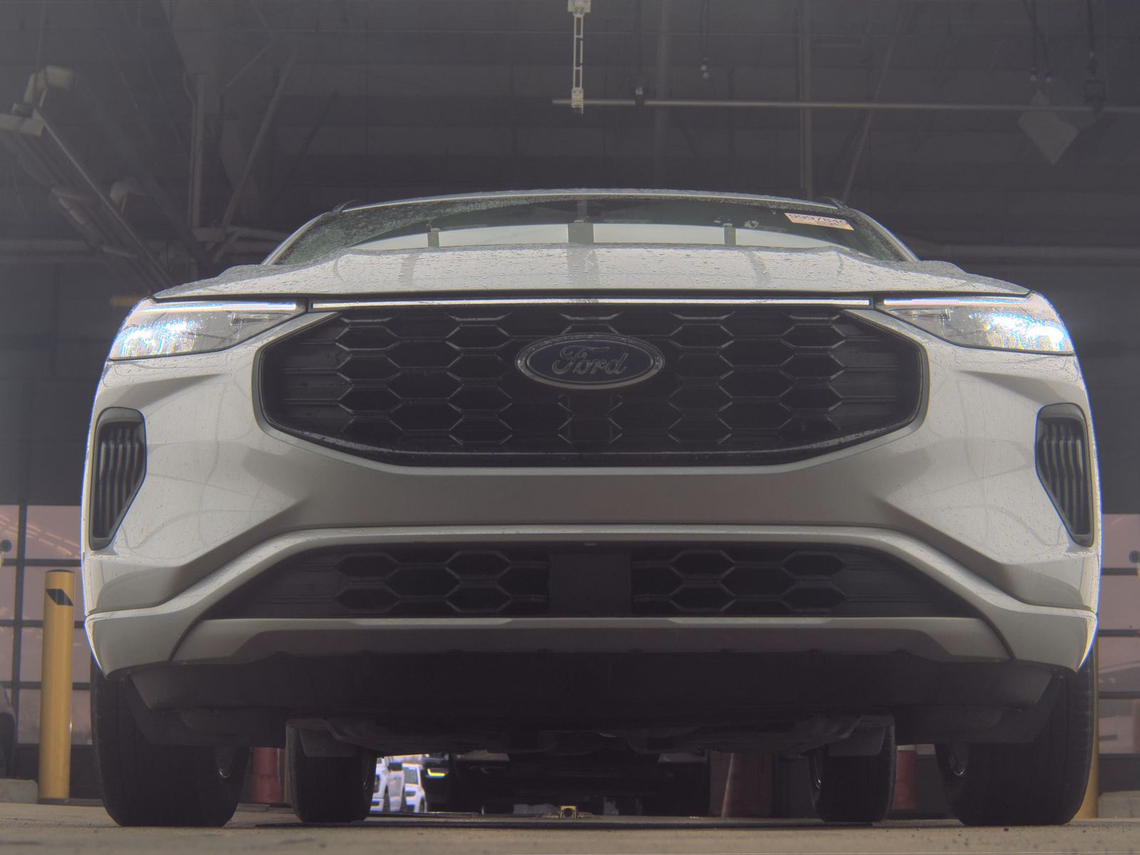 FORD ESCAPE - 4