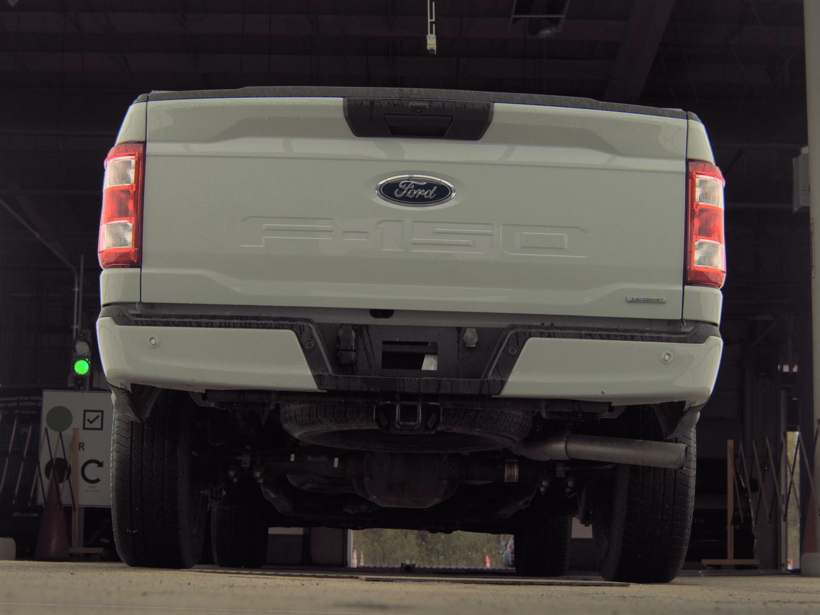 FORD F-150 - 8