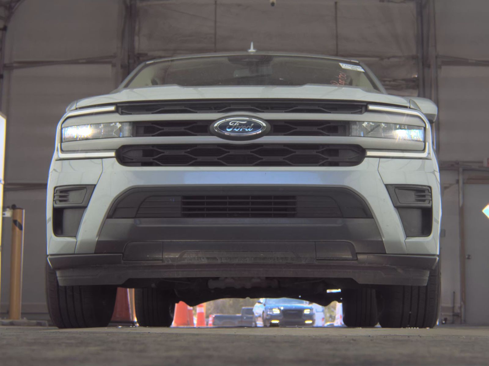 FORD EXPEDITION MAX - 4