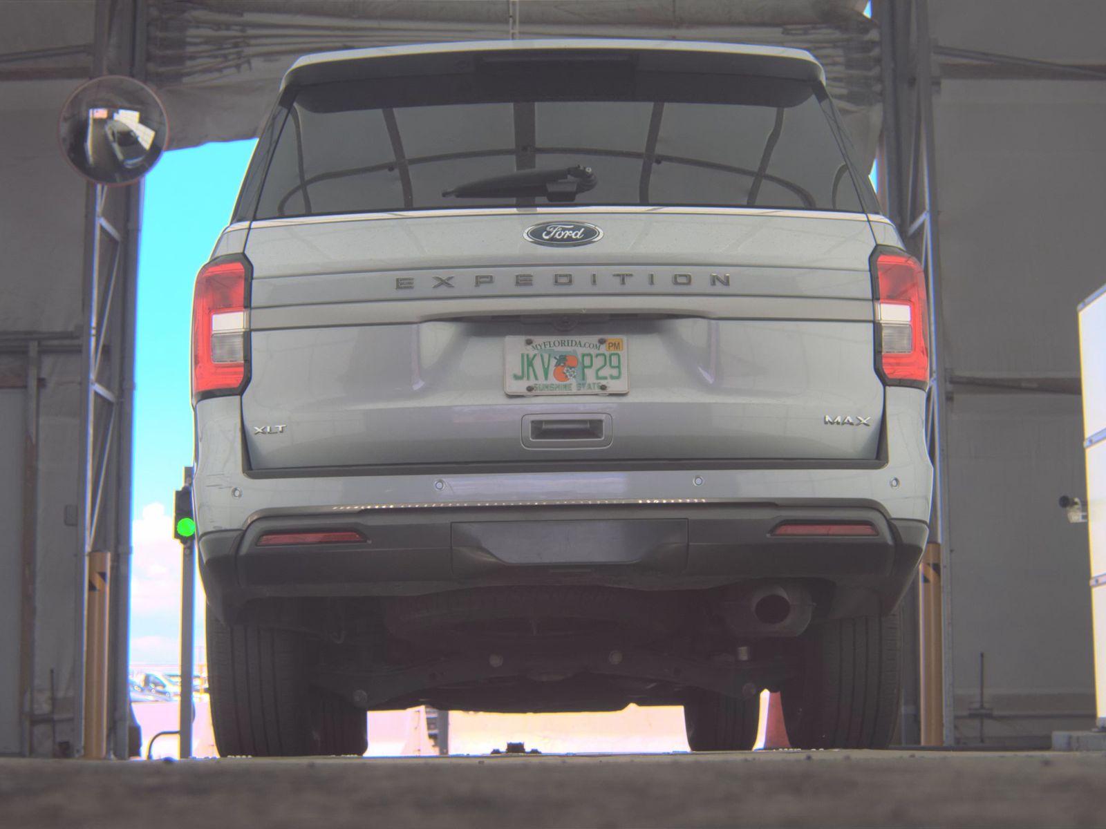 FORD EXPEDITION MAX - 8