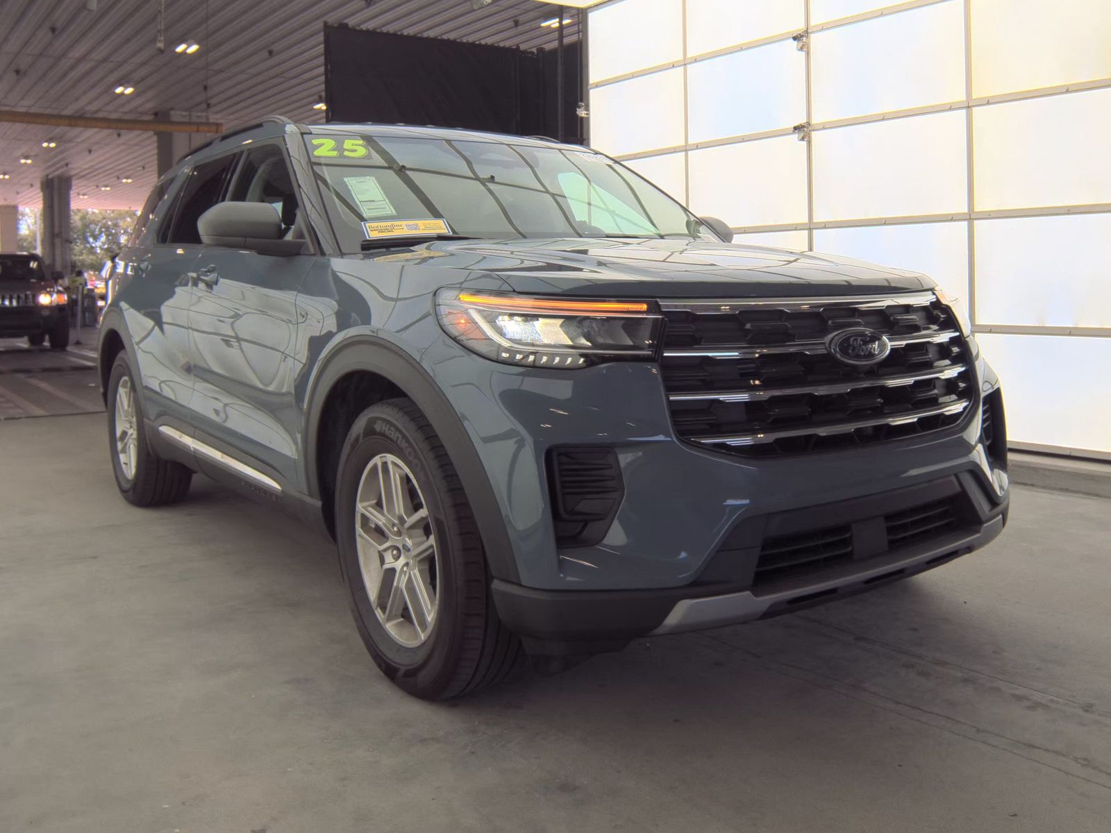 FORD EXPLORER - 5