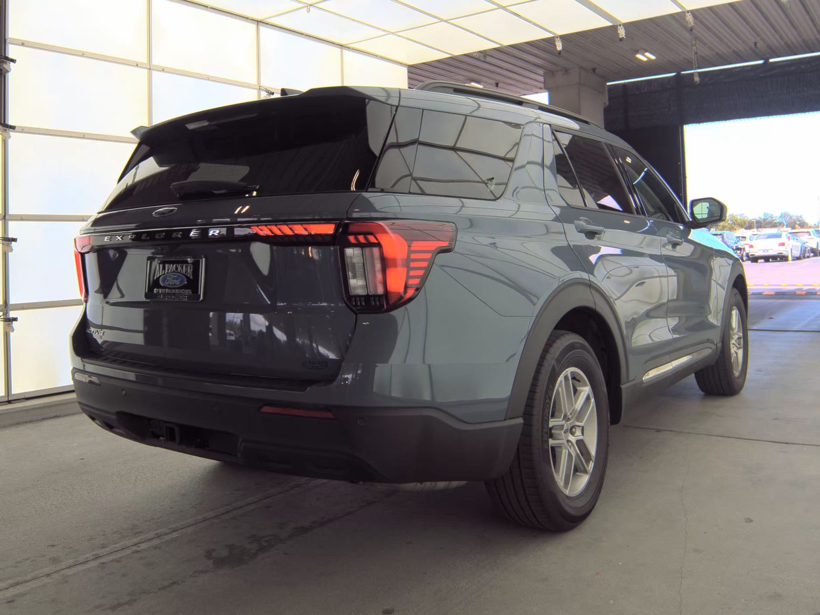 FORD EXPLORER - 6
