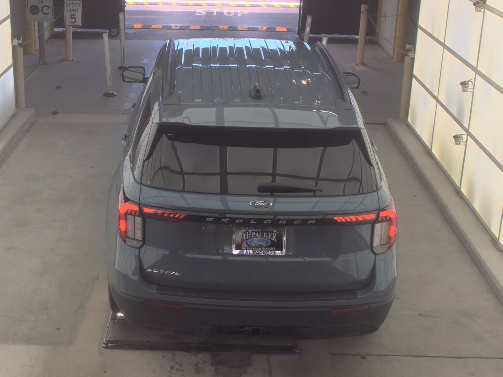 FORD EXPLORER - 7