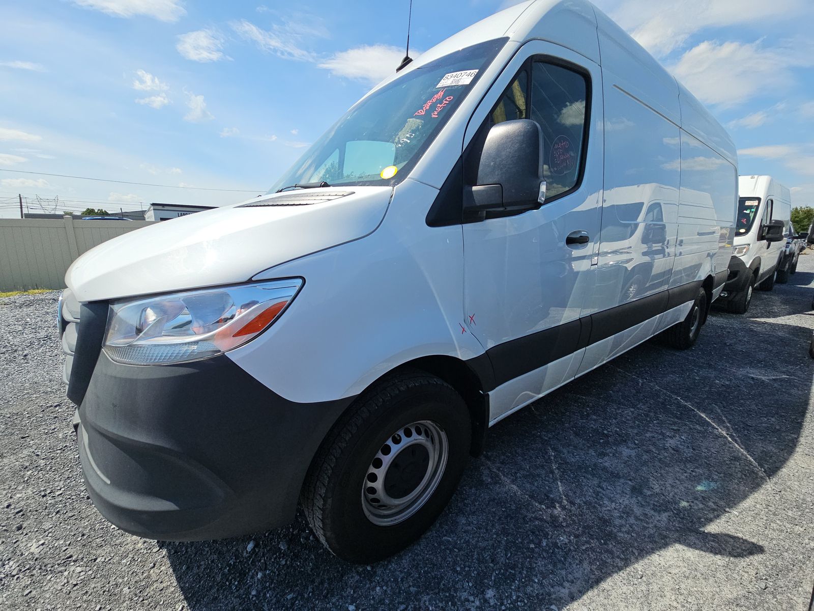 2023 Mercedes-Benz Sprinter 2500 Gas 170 WB High Roof's photo