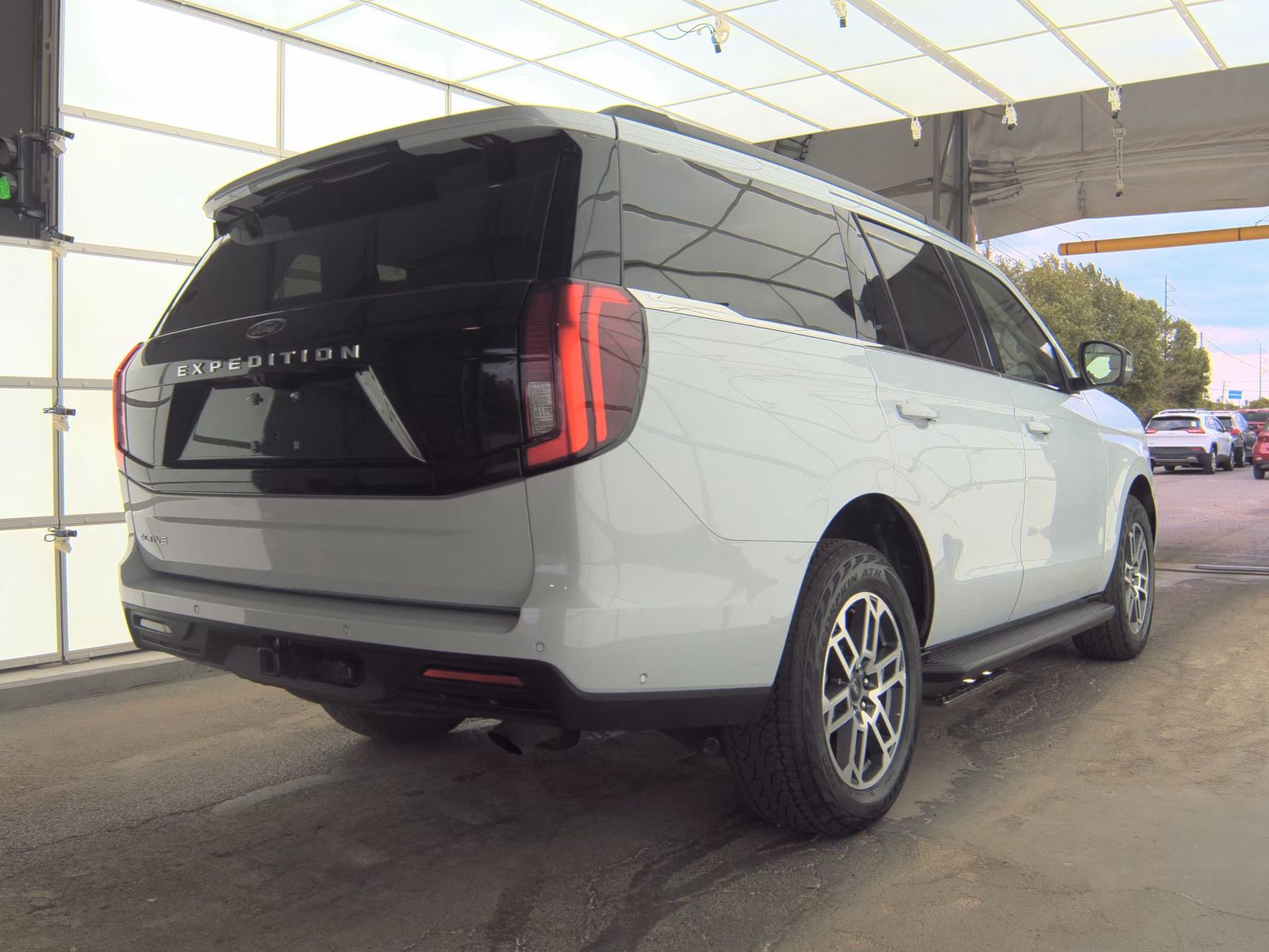 FORD EXPEDITION - 6