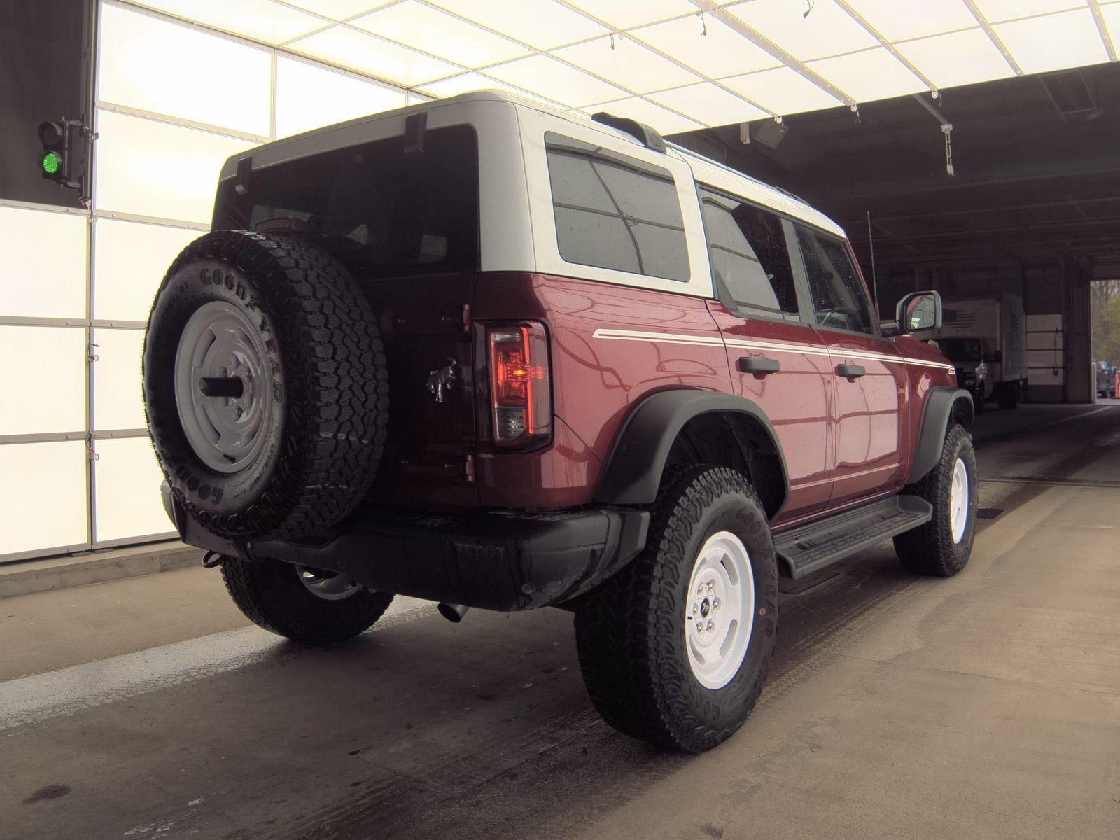 FORD BRONCO - 6