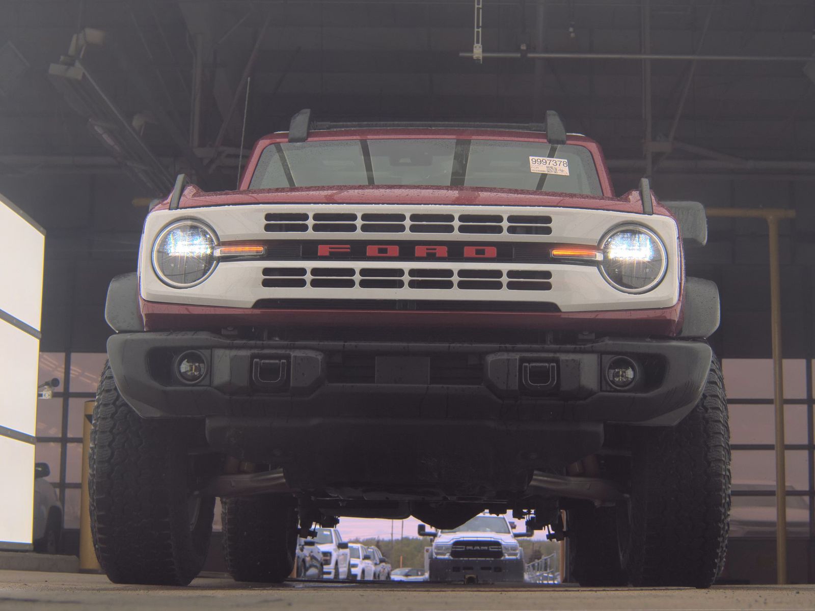 FORD BRONCO - 4