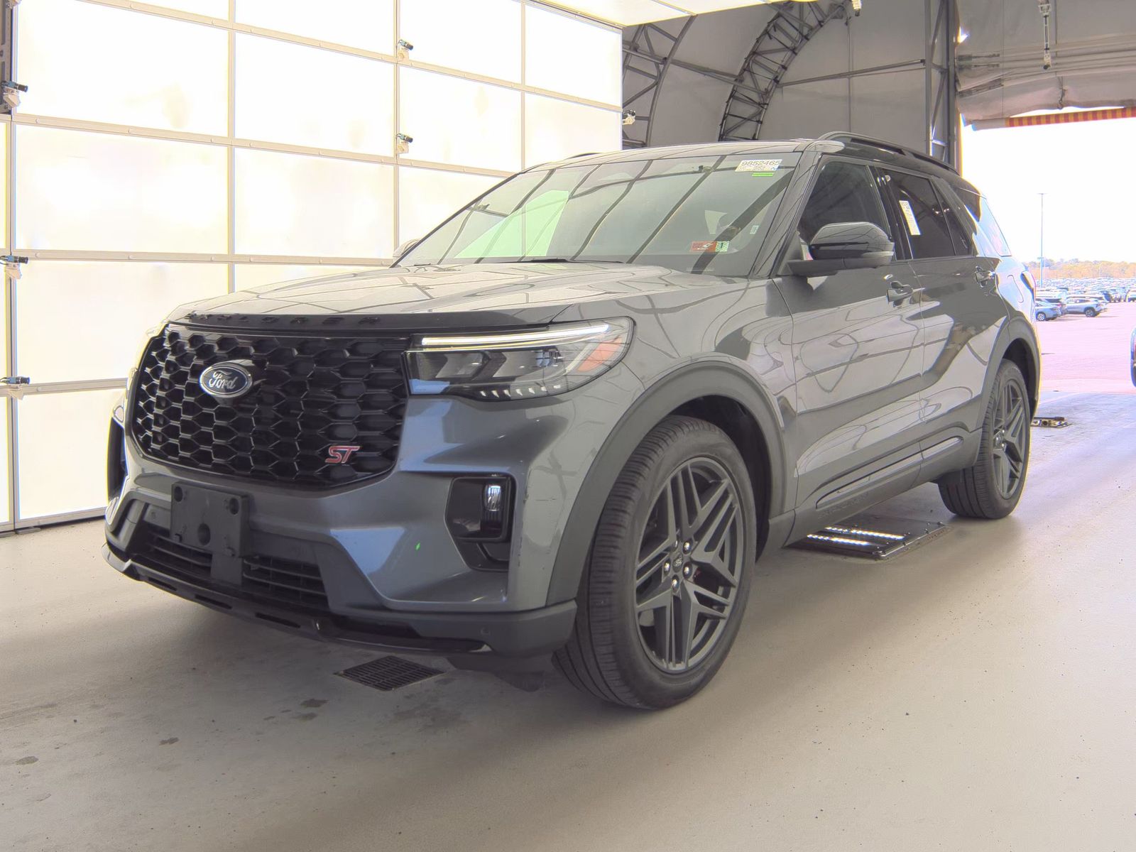 FORD EXPLORER - 1