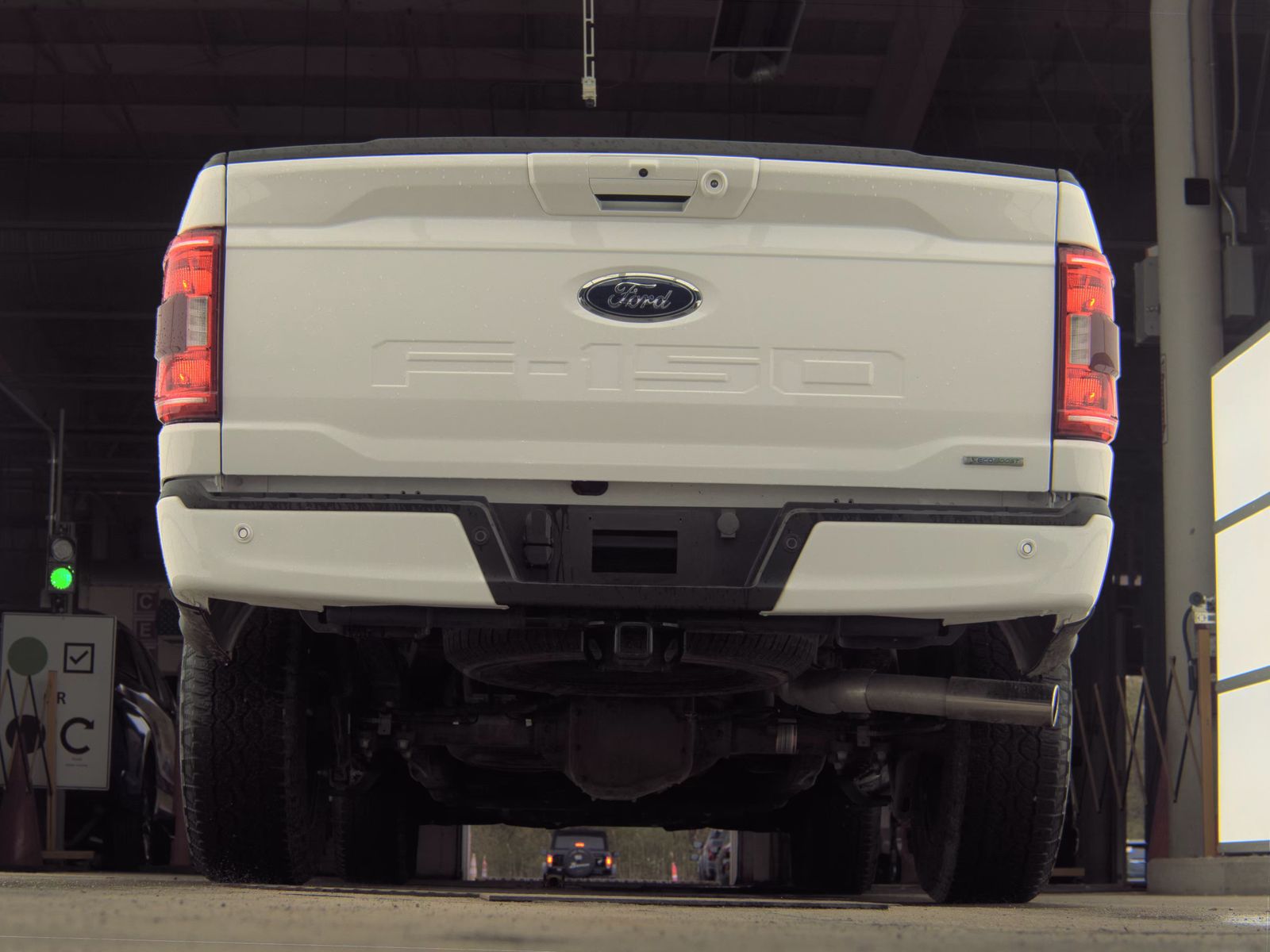 FORD F-150 - 8