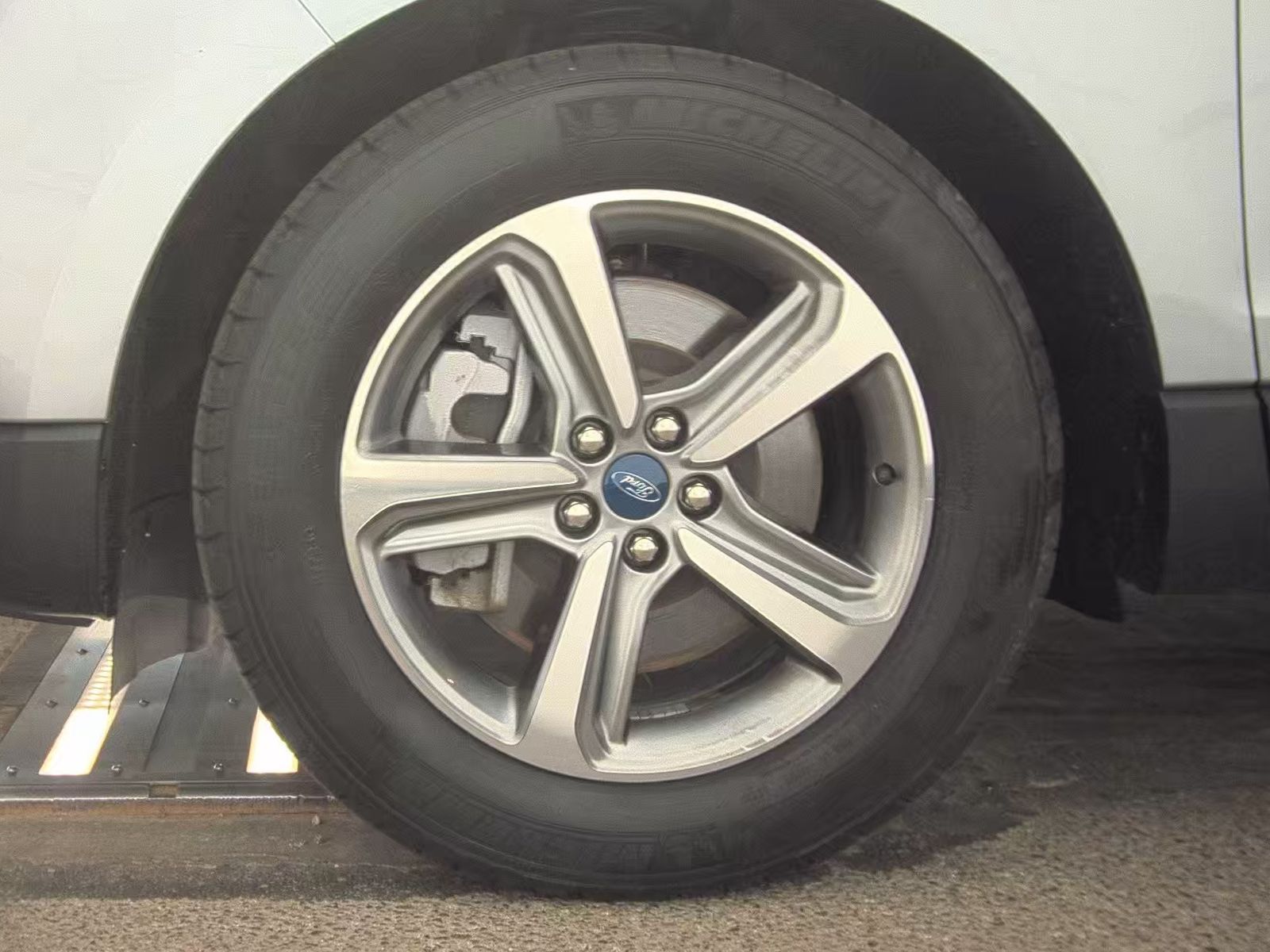 FORD EDGE - 10