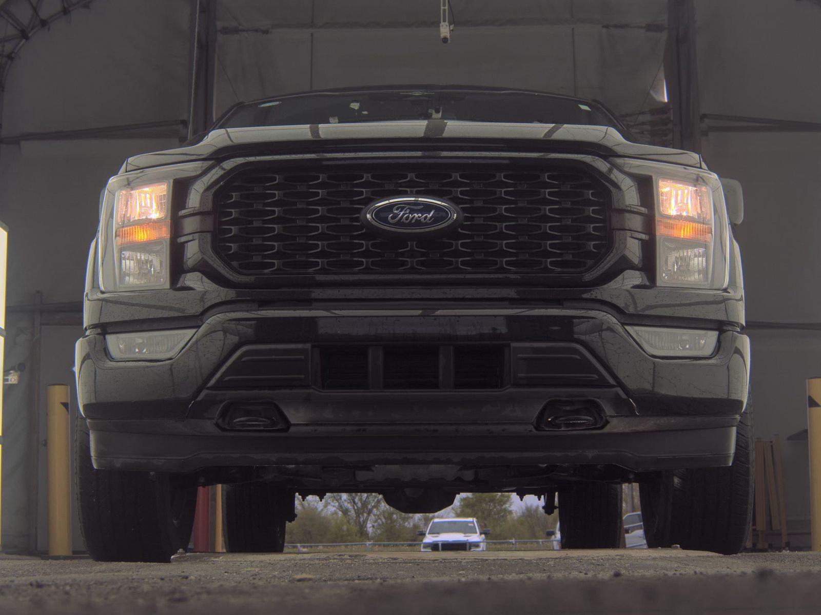 FORD F-150 - 4