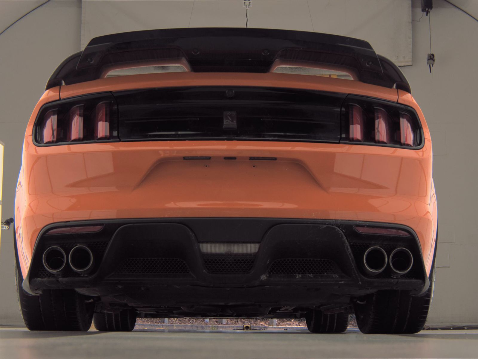 FORD MUSTANG - 8