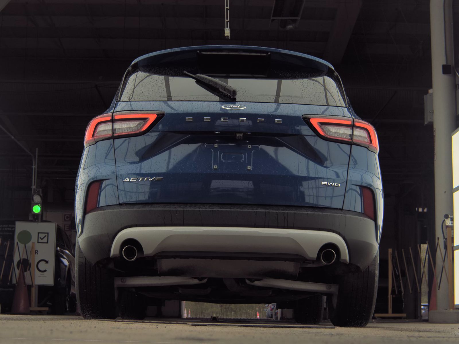 FORD ESCAPE - 8