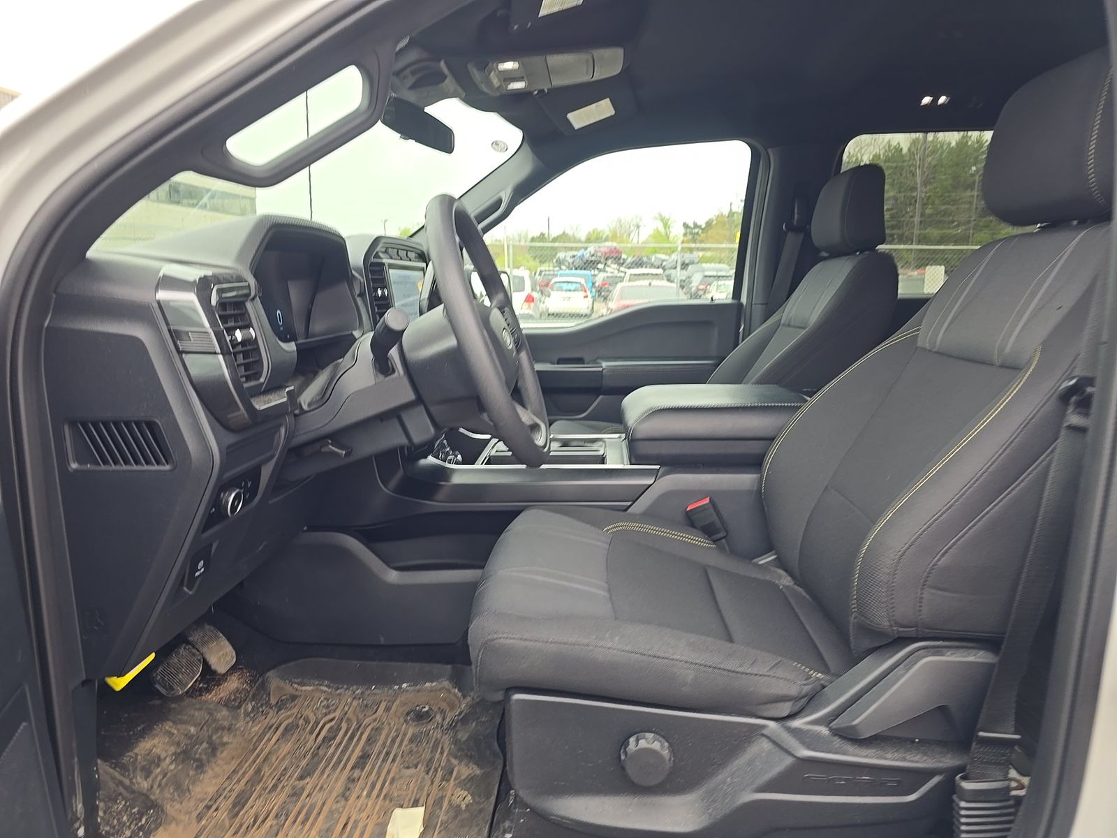 FORD F-150 - 8