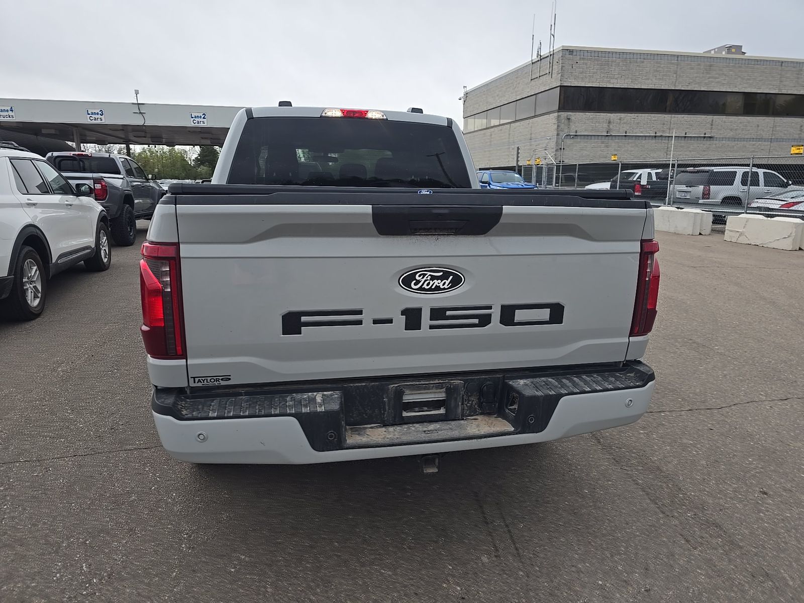 FORD F-150 - 6