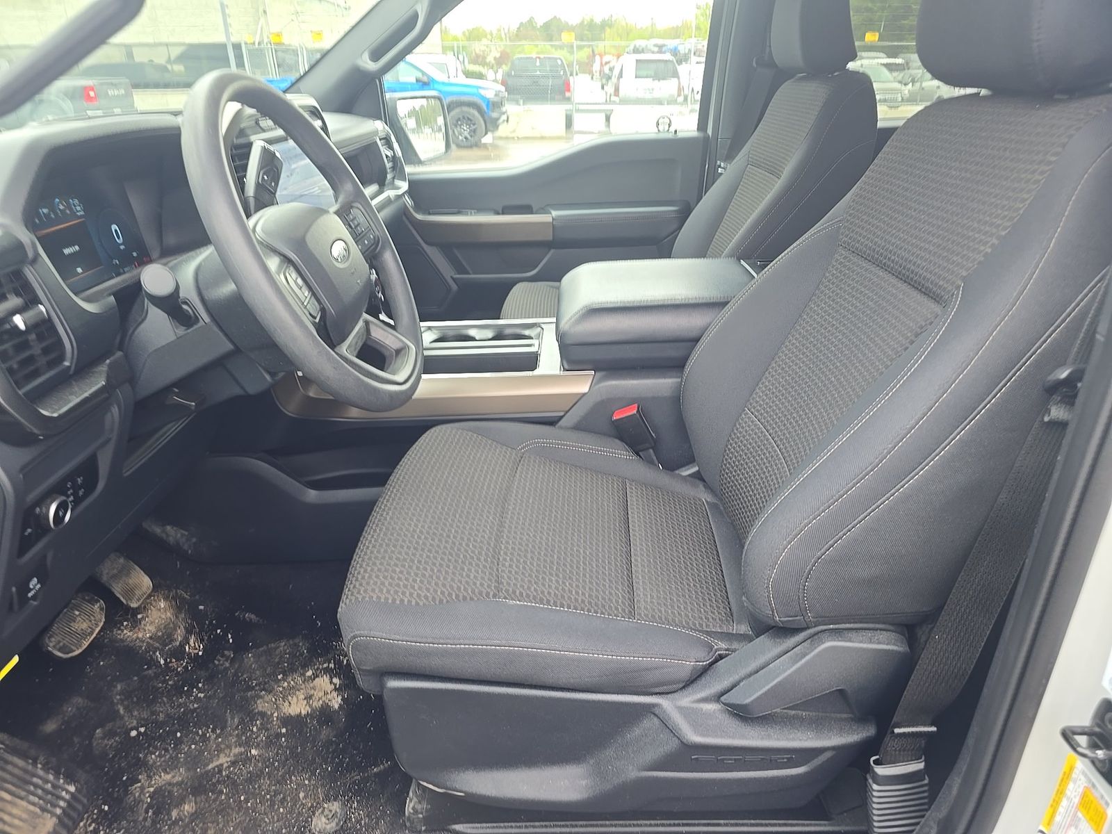 FORD F-150 - 8