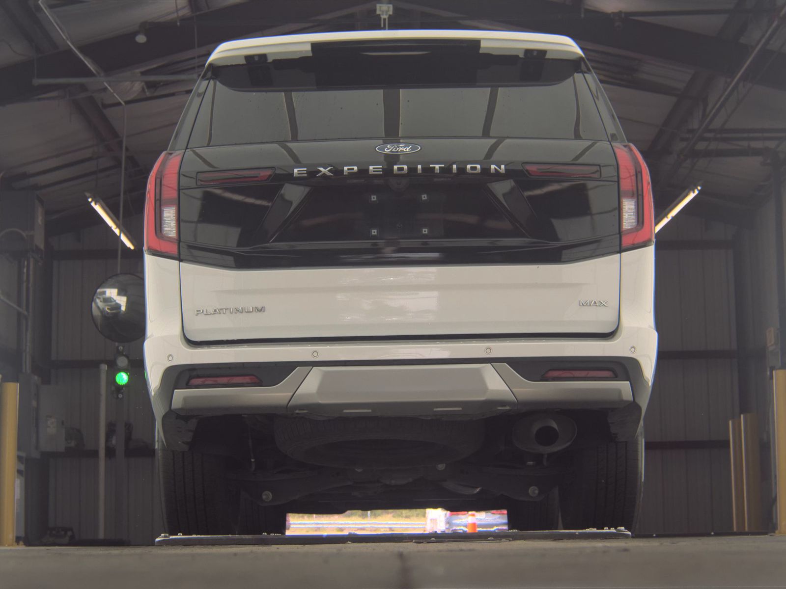 FORD EXPEDITION MAX - 8