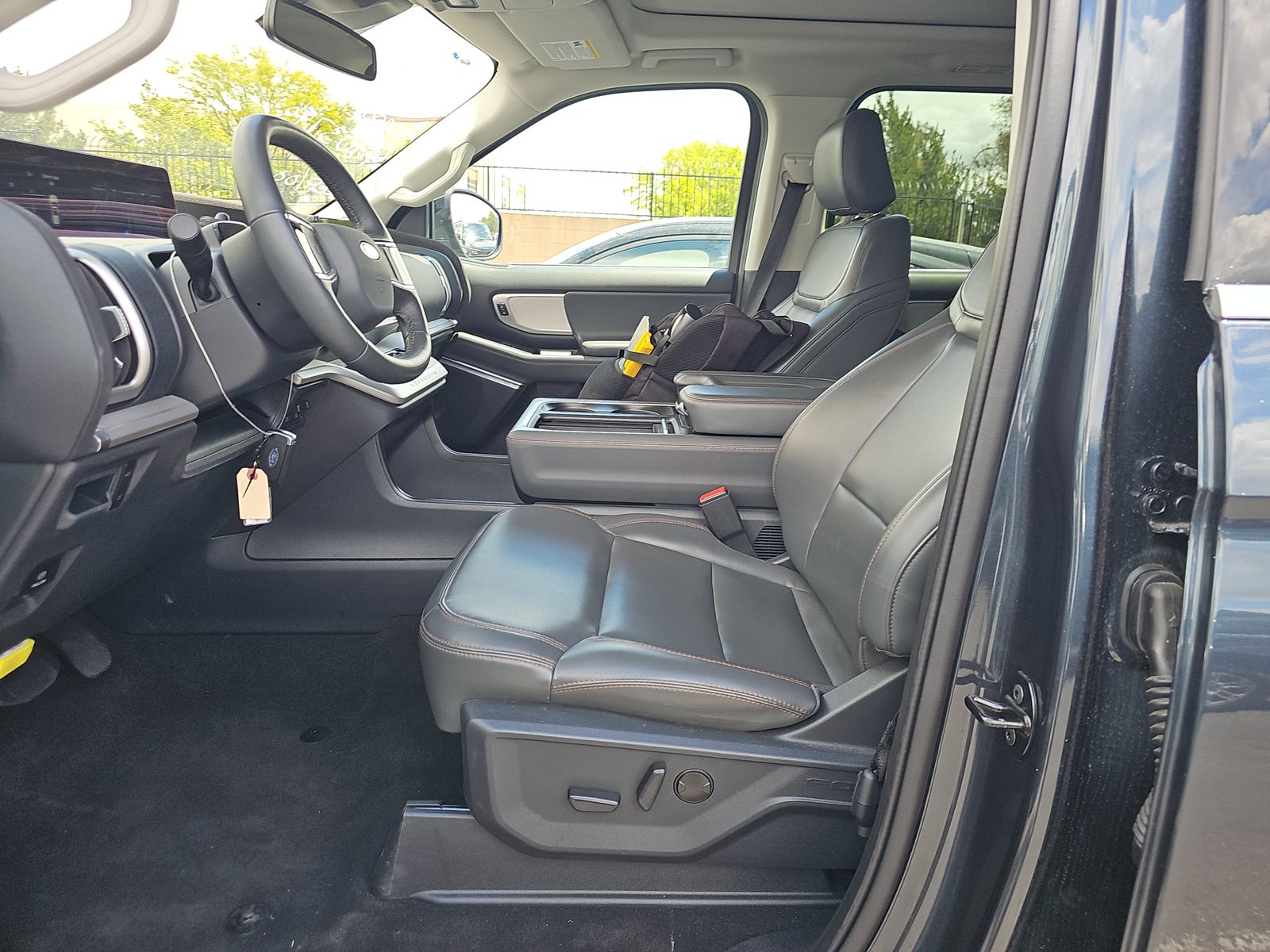 FORD EXPEDITION - 8