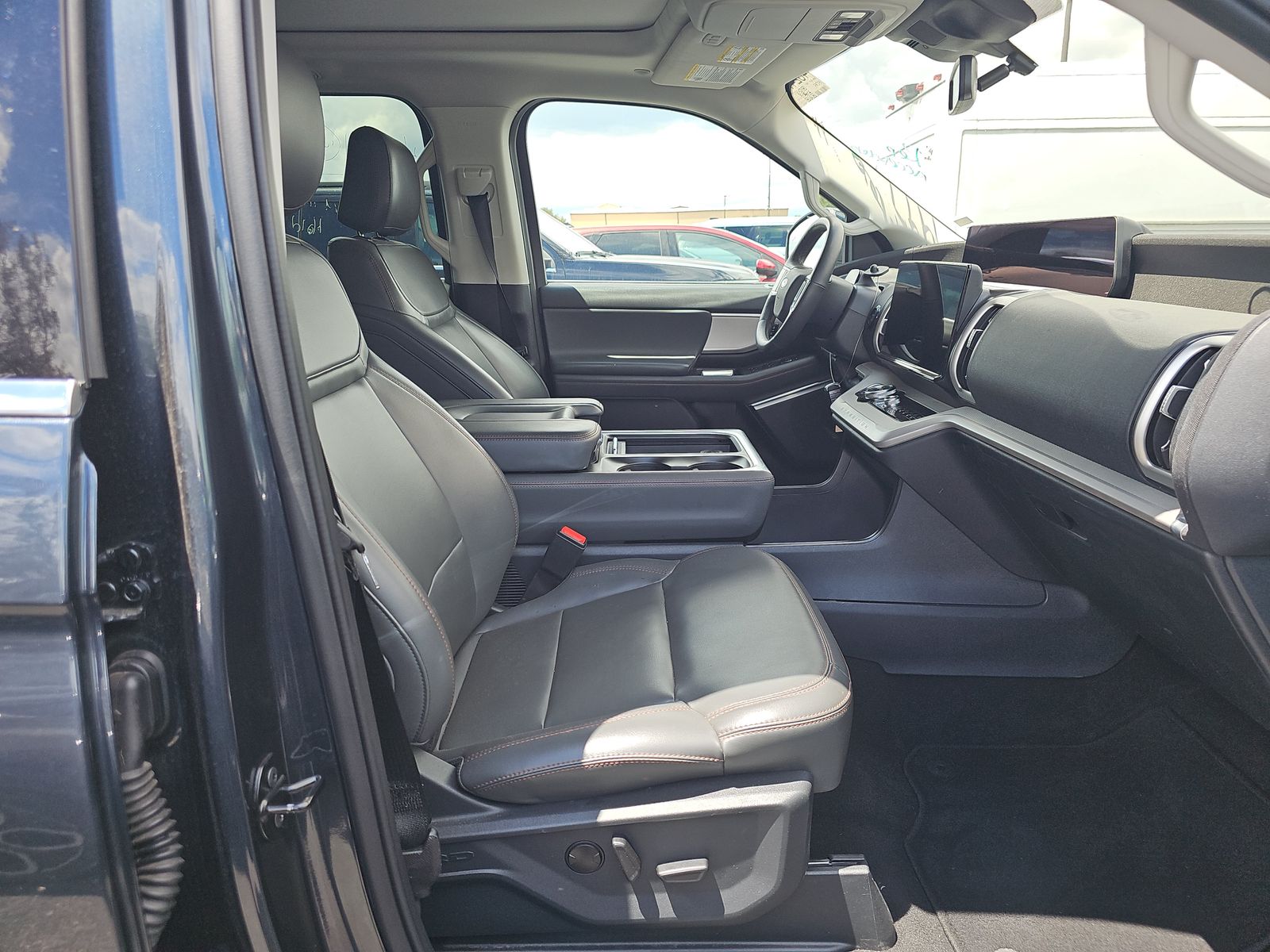 FORD EXPEDITION - 9
