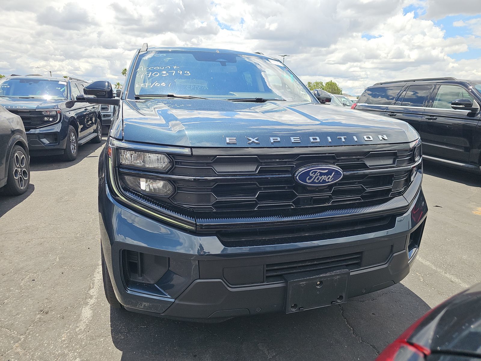 FORD EXPEDITION - 3