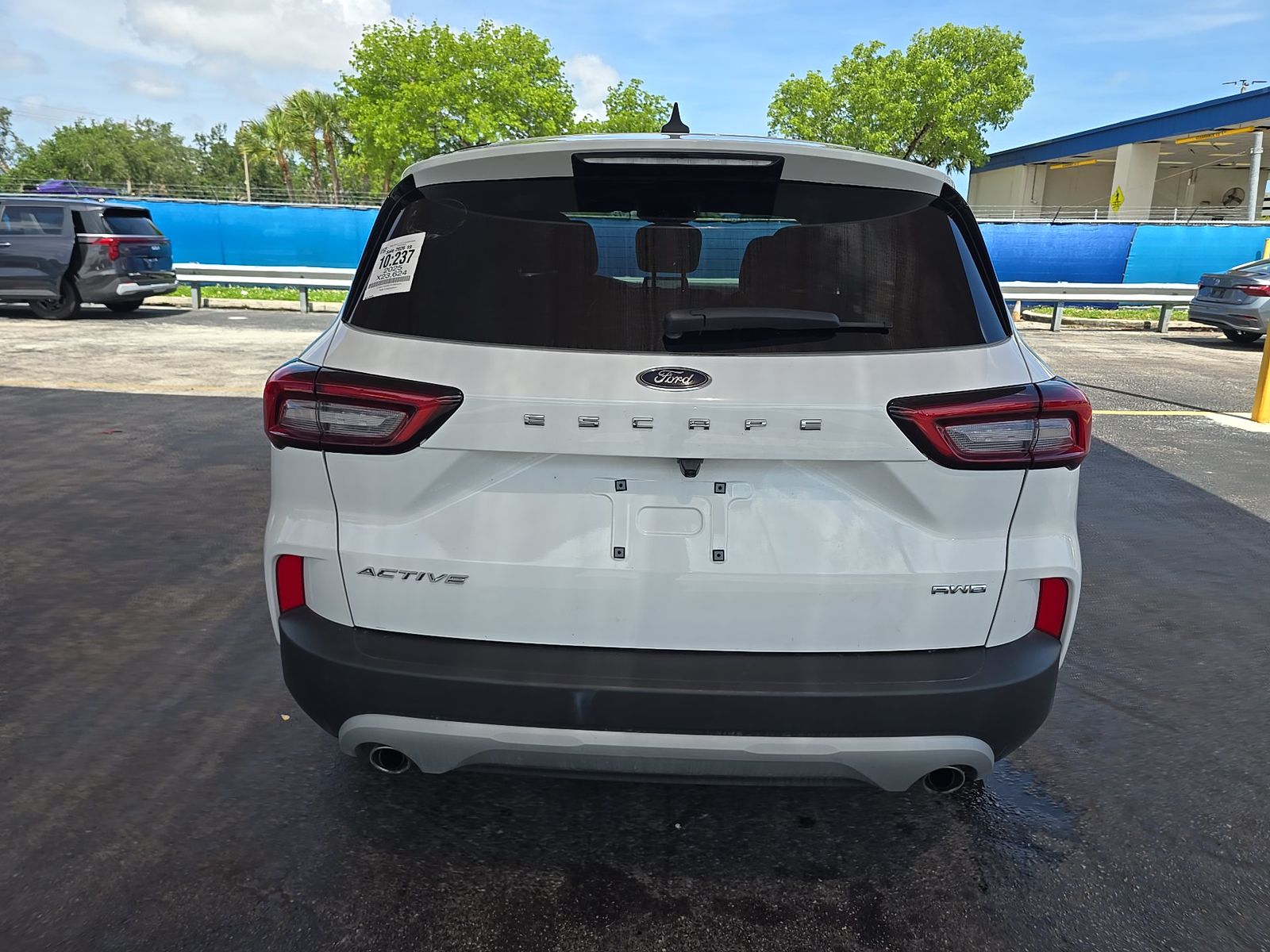 FORD ESCAPE - 6