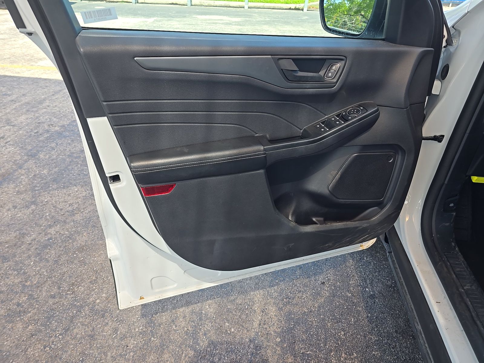 FORD ESCAPE - 10